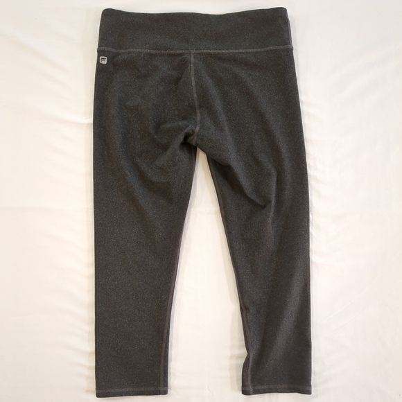 Fabletics Capri women's leggings dark gray , # cs1510254-0121-17030 , size S - Picture 2 of 8
